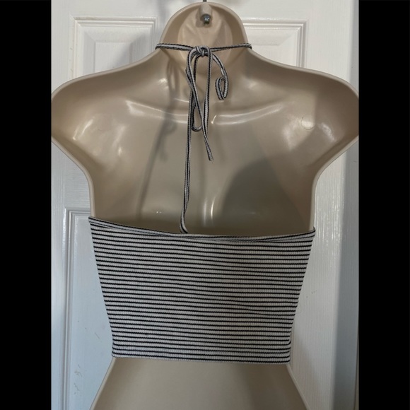 Striped rose halter top - Picture 2 of 2
